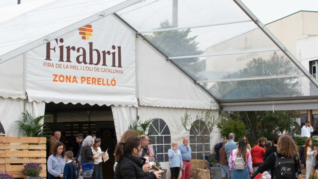 FirAbril, Fira de la Mel i l'Oli, a El Perelló