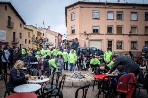 Fira puríssima a gironella foto 4 min