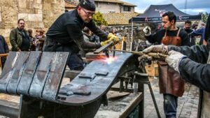 Fira de Forjadors i Artistes del Ferro a Besalú