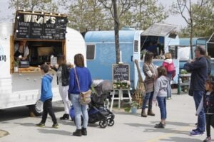 Fira de Fornells de Locomoció i Artesania a la Selva foto