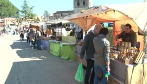 Fira de la Mel a Crespià foto