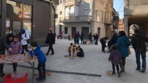 Fira de la Joguina Artesana i de segona mà a Guissona foto