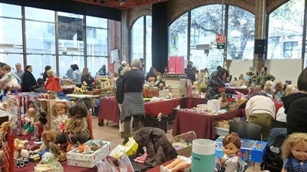 Fira del Paper Antic i del Col·leccionisme a Barcelona