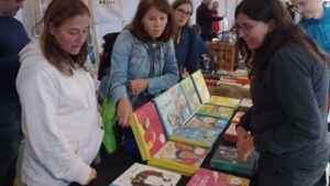 Fira del llibre local i conscient a les preses foto min