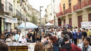 Fira Mercat al Carrer de la Bisbal d’Empordà