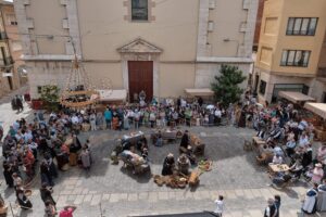 Festa del mercat a la placa a amposta 5 1