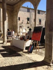 Fira mercat de brocanters a castello dempuries foto 4 min