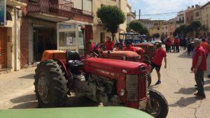 Fira de la camamilla i dels tractors antics a linyola foto 1 min
