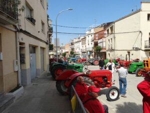 Fira de la camamilla i dels tractors antics a linyola foto 3 min