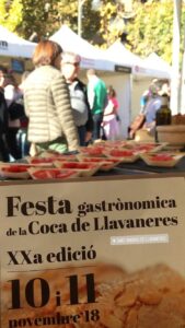 Fira de tardor dolca. festa gastronomica de la coca foto 2 min