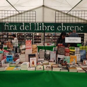Fira del llibre ebrenc a mora debre foto 3