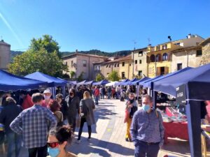 Fira del llibre local i conscient a les preses foto 1