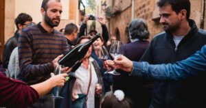 Lembutada festa del vi novell a tarragona foto 5 min