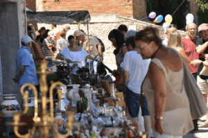 Mercat vell a conesa foto 1