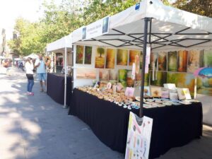 Mercat dartesania brocanters i pintura a vilafranca del penedes foto 1