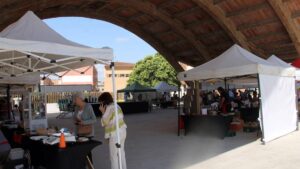 Mercat de la terra de sant fruitos 3 min