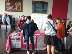University day a l hospitalet de llobregat foto 2 min